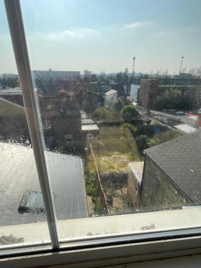 Vibrant & Cosy London Apartment Near Wembley Екстериор снимка